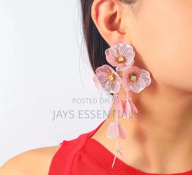 Bold Floral Earrings - thumbnail 14