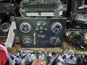 Escudo Ac Control Switch