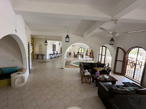 Furnished 4bdrm Villa in Watamu for sale - thumbnail 3