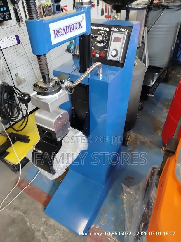 Commercial Heavy Duty Tyre Vulcanizer Machine Electric.