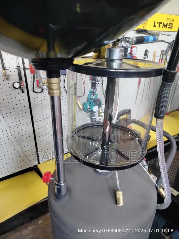 Heavy Duy Oil Drainer/Pan/Dispenser Machine - thumbnail 2