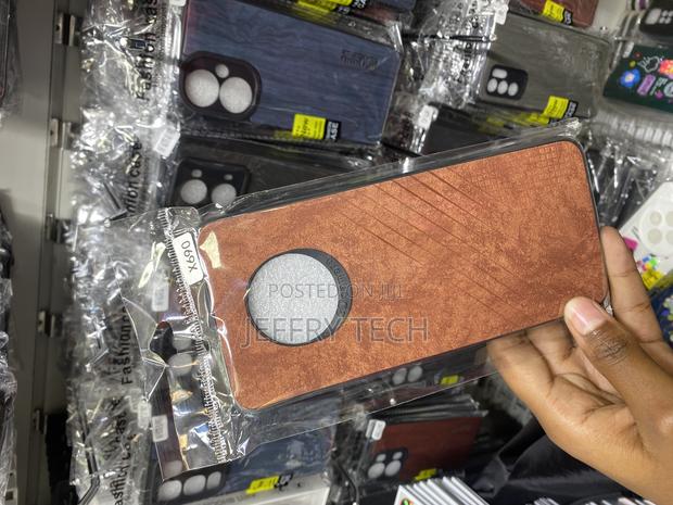 Crombie Leather Texture Back Case for Infinix Note 7 X690 - thumbnail 2