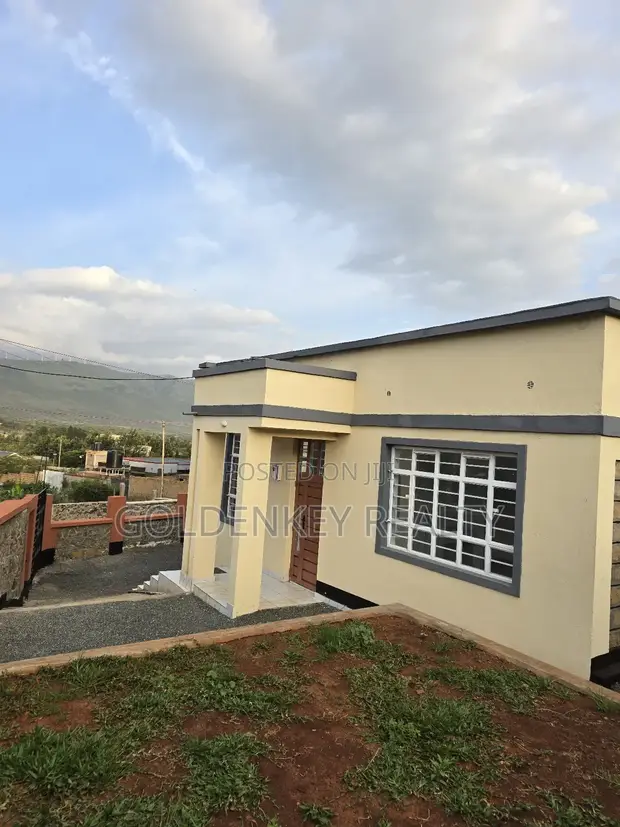 3bdrm Bungalow in Kibiku for sale
