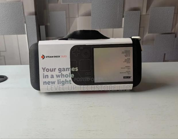 Handheld Steam Deck Oled 512gb Console - thumbnail 2