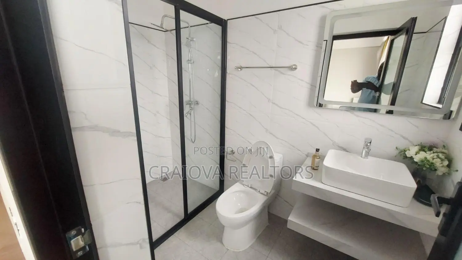3bdrm Apartment in Hotel 67 Area for sale