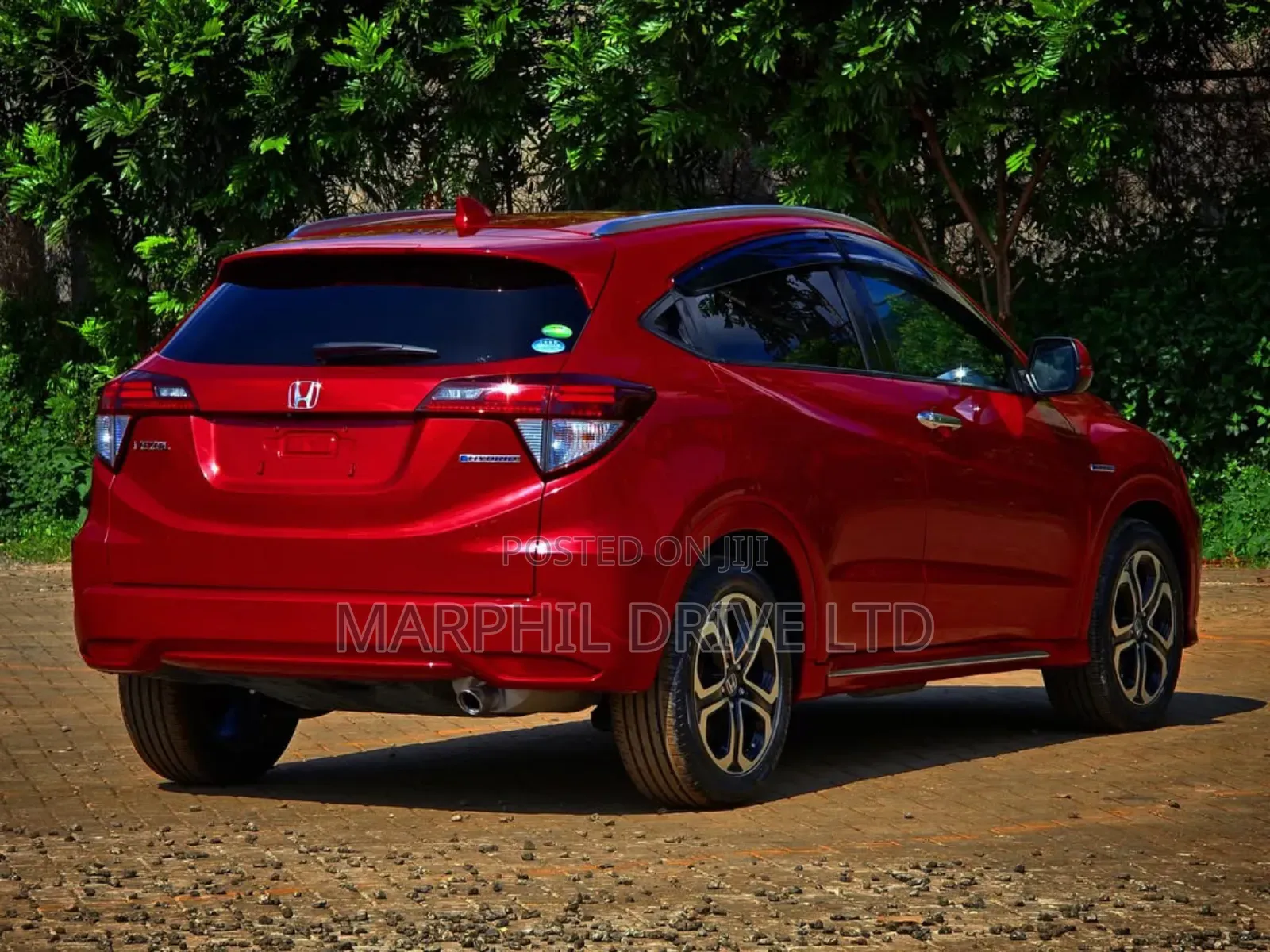Honda Vezel 1.5 Hybrid 4WD 2018 Red