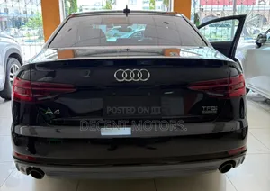 Audi A4 2.0T Premium AWD quattro 2018 Black