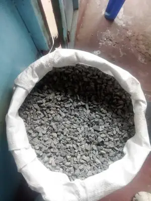Terazzo Black Chips 1/4