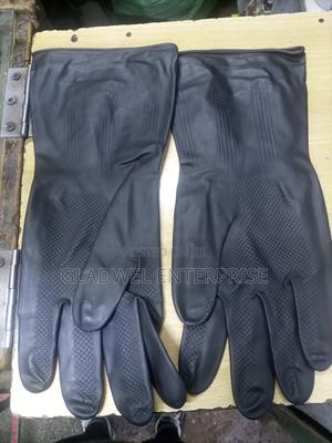 Quality Industrial Rubber Gloves - thumbnail 2