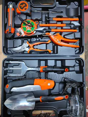 Garden Toolset With Plastic Carrying Case