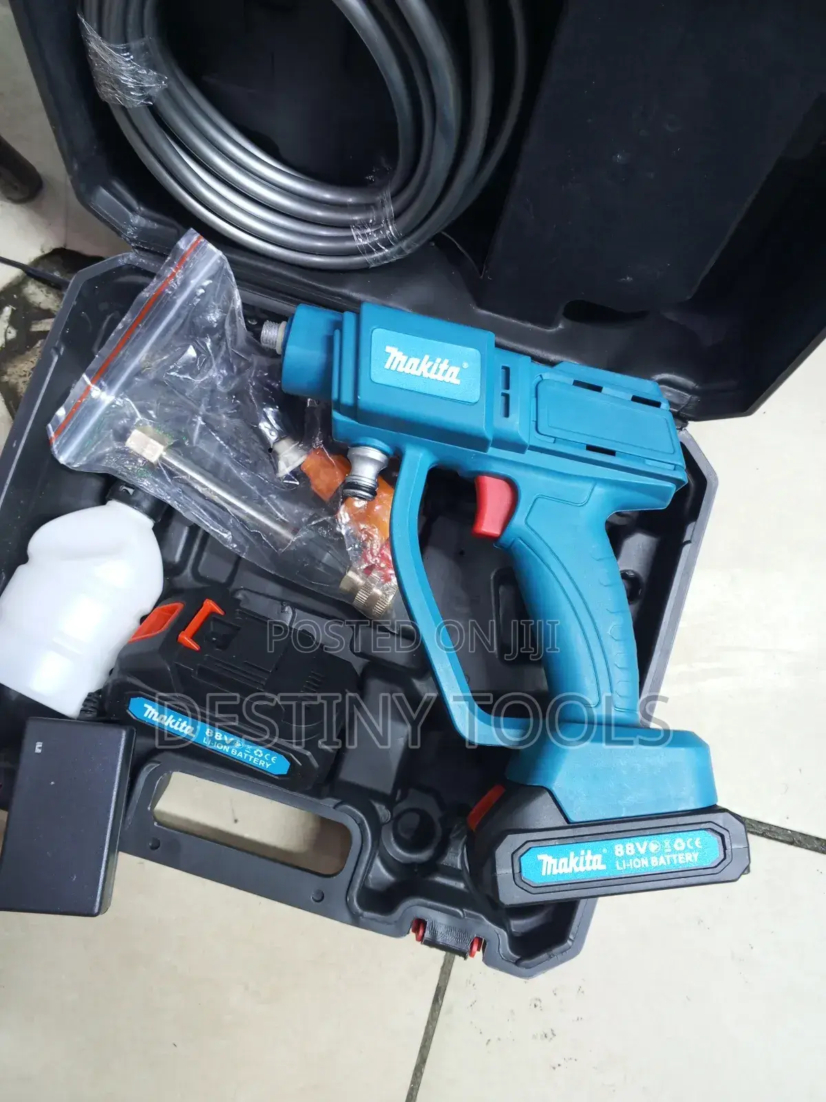 Makita Cordless Machine Carwash