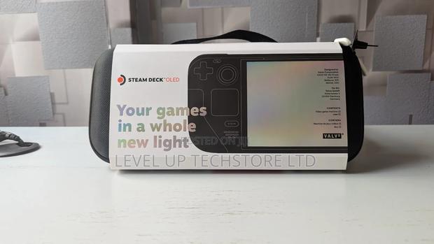 Steam Deck Oled 1tb Handheld Console (Black) - main view