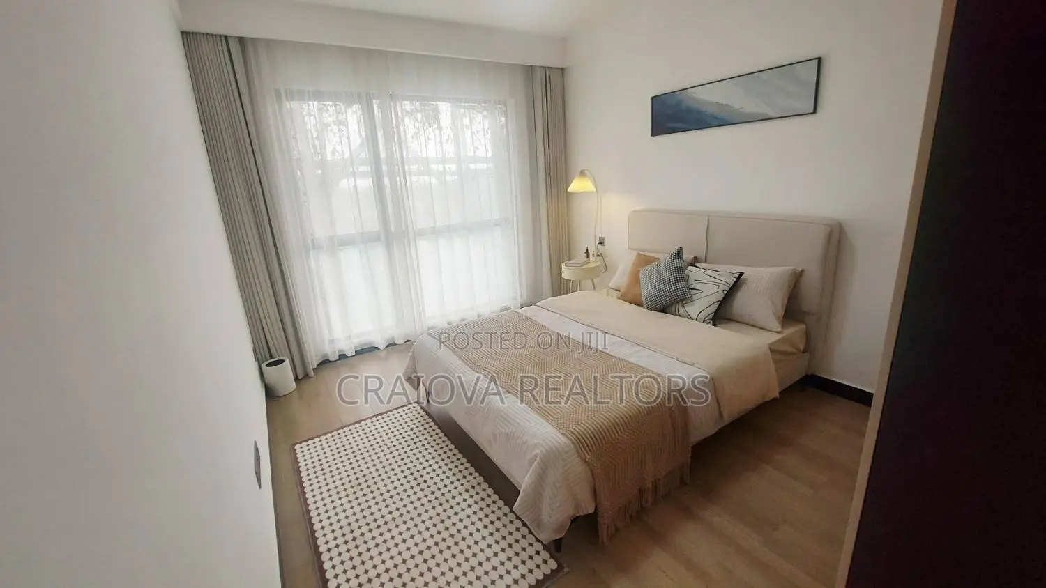 2bdrm Apartment in Hotel 67 Area for sale