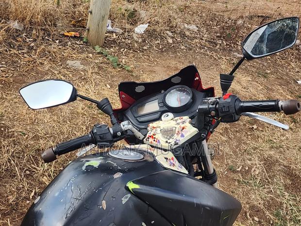 TVS Apache 160 4V 2021 Black - thumbnail 9