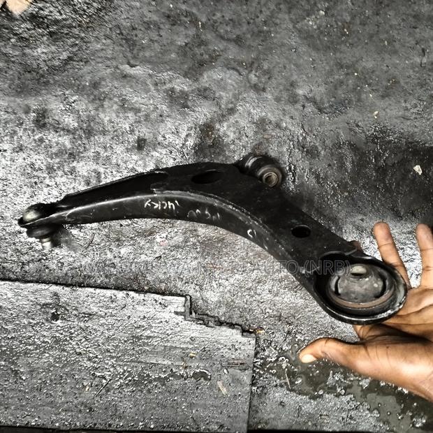 Control Arm Mitsubishi Lancer - thumbnail 6