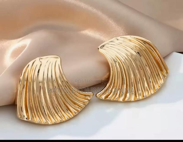 Summer Earrings - thumbnail 3