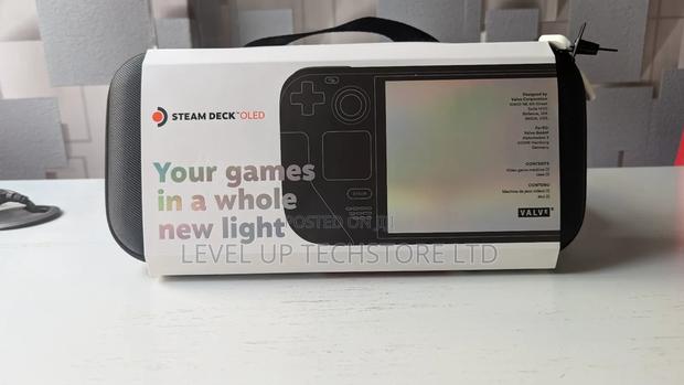 Steam Deck Oled- 1tb Gaming Console