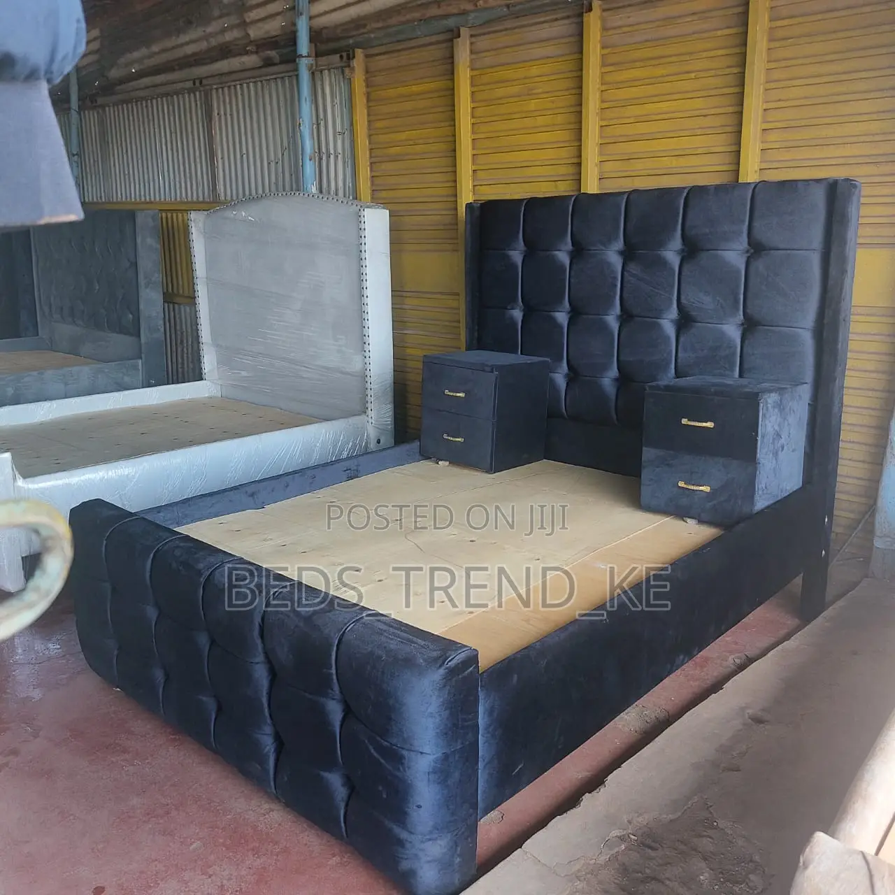 Sturdy 5 by 6 Chester Bed With Side Drawers