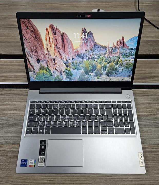 Laptop Lenovo Ideapad 3 12GB Intel Core I7 SSD 512GB - main view