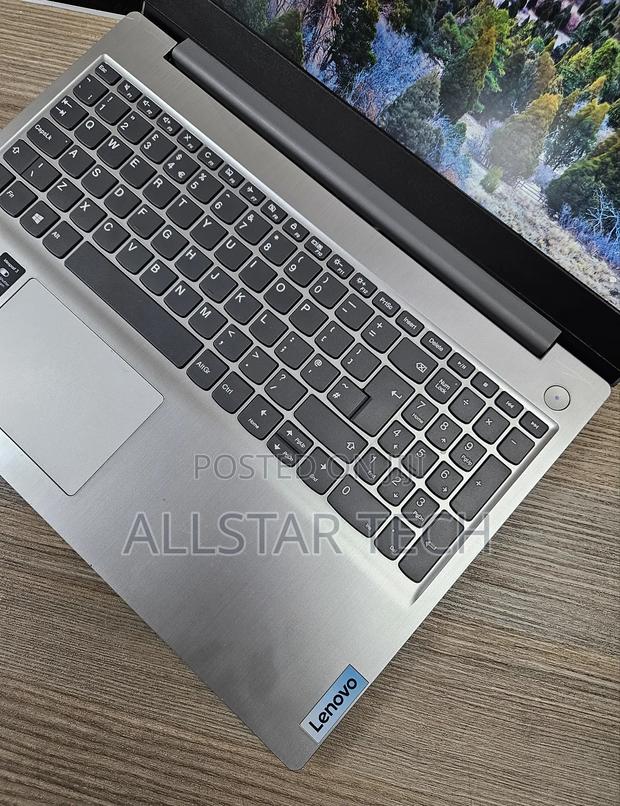 Laptop Lenovo Ideapad 3 12GB Intel Core I7 SSD 512GB - thumbnail 4