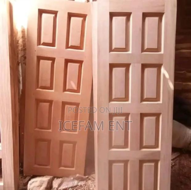 Mahogany Panel Door/8panel Standard Door - main view
