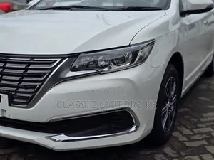 Toyota Premio 1.5 FWD 2019 White