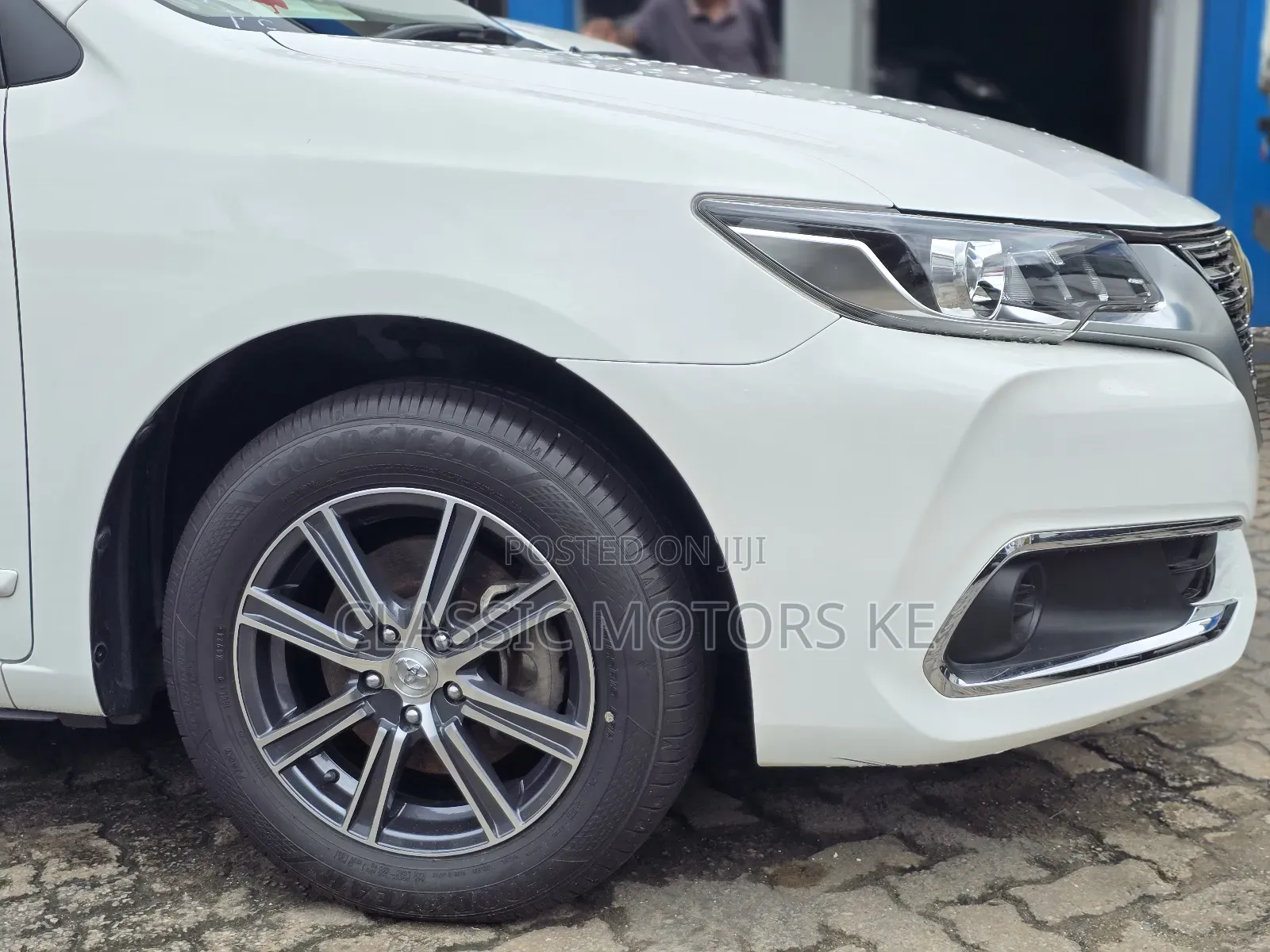 Toyota Premio 1.5 FWD 2019 White