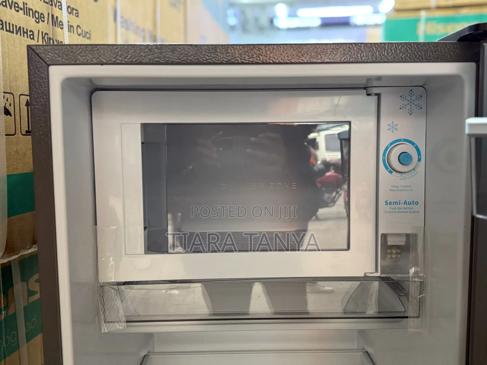 Hisense 176 Litres Single Door Fridge With Water Dispenser