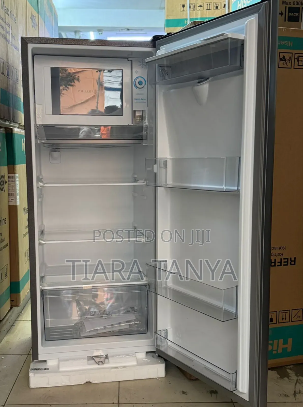 Hisense 176 Litres Single Door Fridge With Water Dispenser