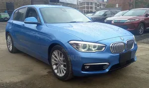 BMW 118i 2018 Blue
