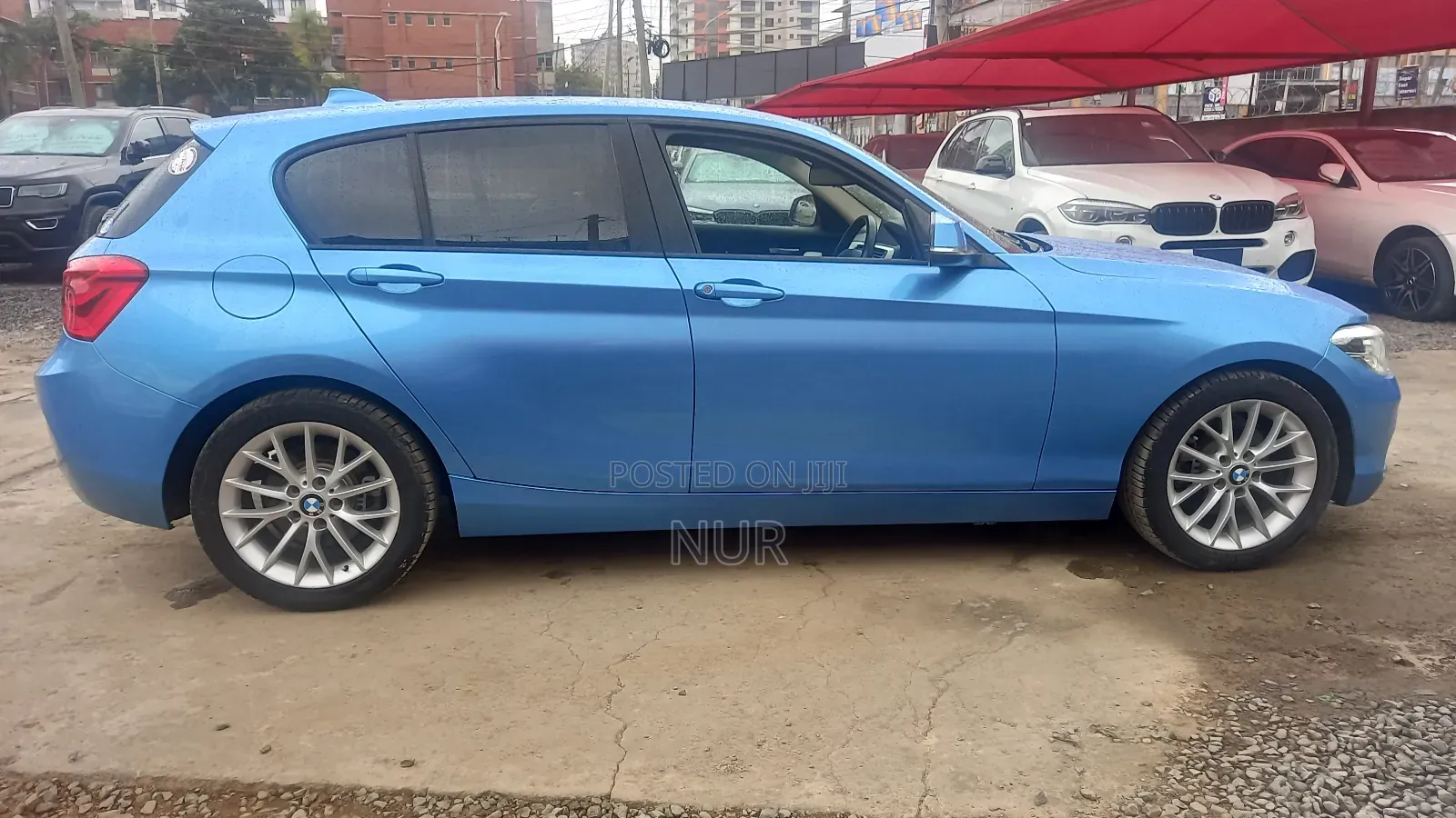 BMW 118i 2018 Blue