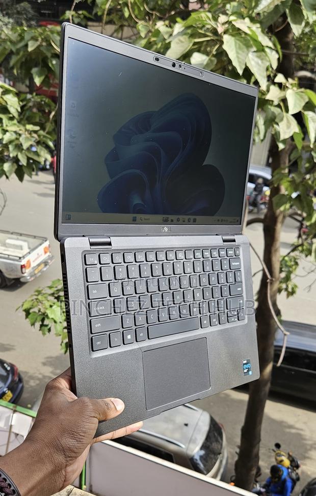 Laptop Dell Latitude 7420 16GB Intel Core I7 SSD 512GB - thumbnail 4