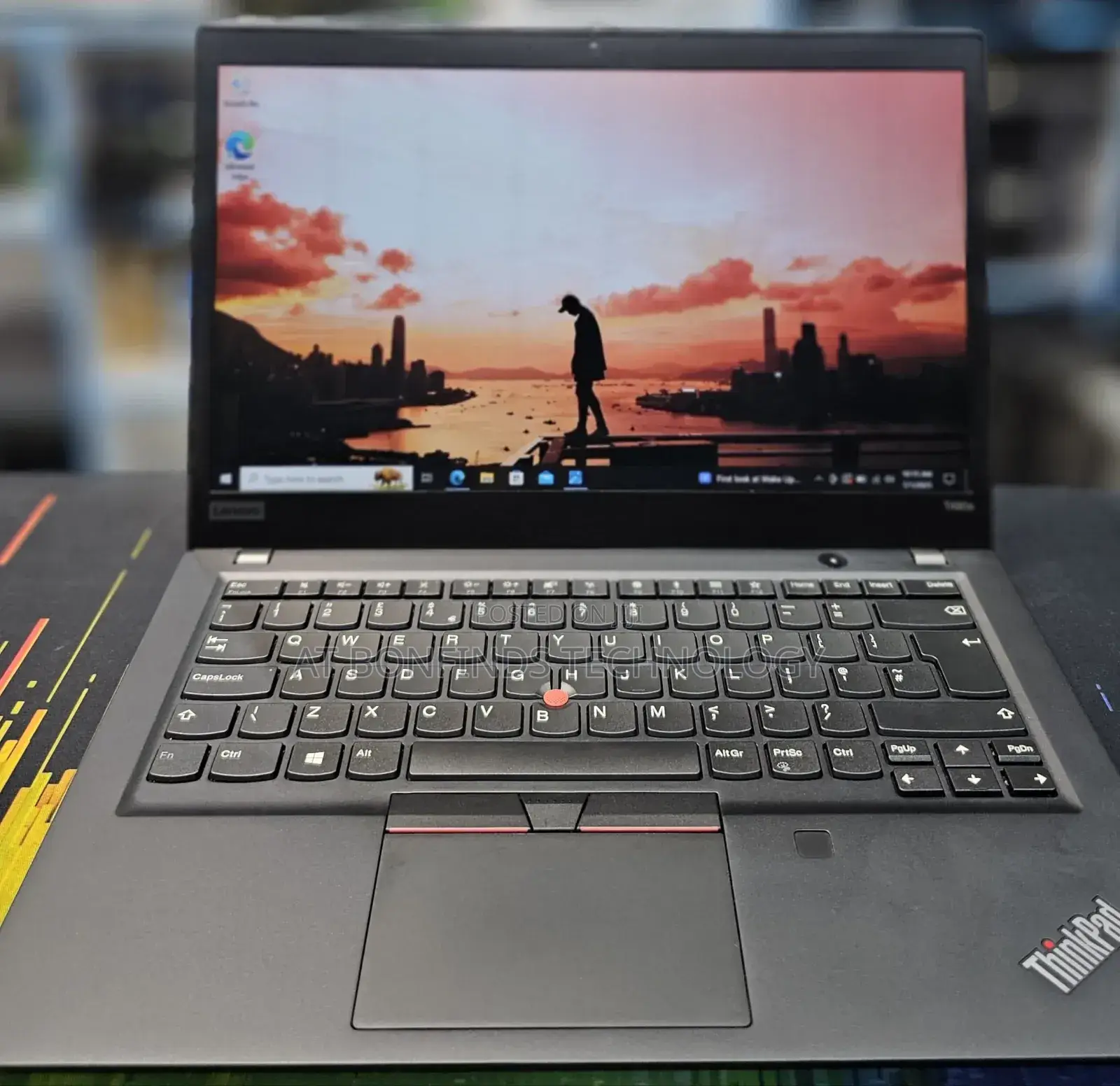 Laptop Lenovo Thinkpad T490s 8GB Intel Core I7 SSD 512GB