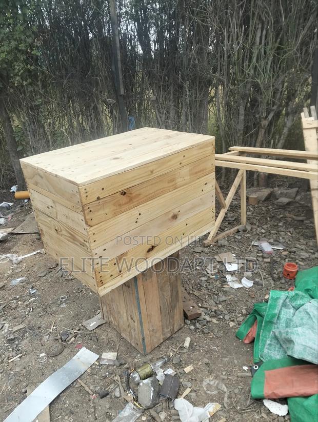 Closed/Delivery Box - main view