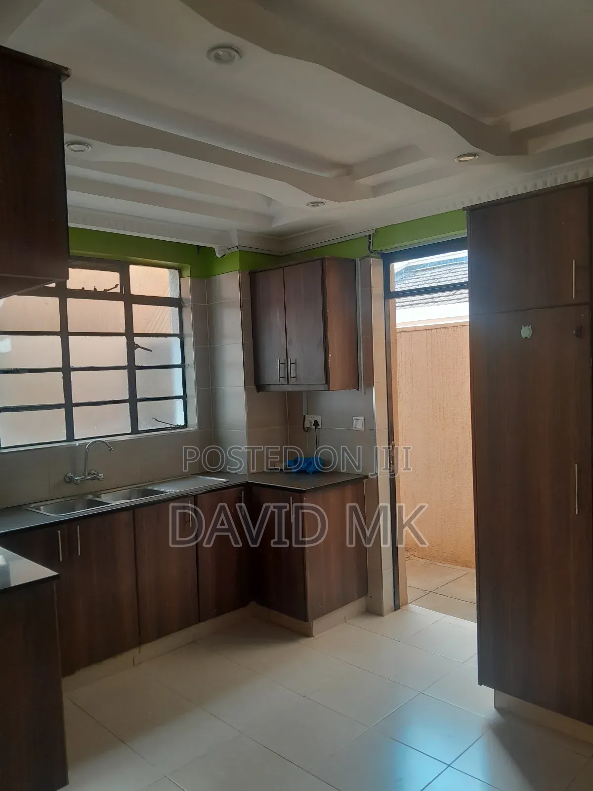 4bdrm Mansion in Kamakis for rent