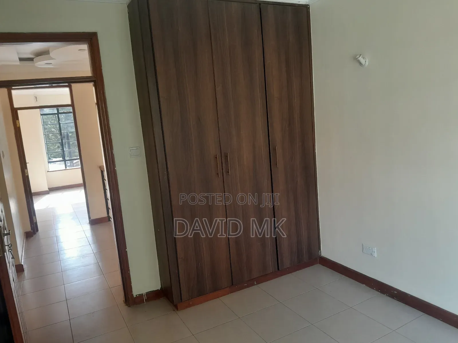 4bdrm Mansion in Kamakis for rent
