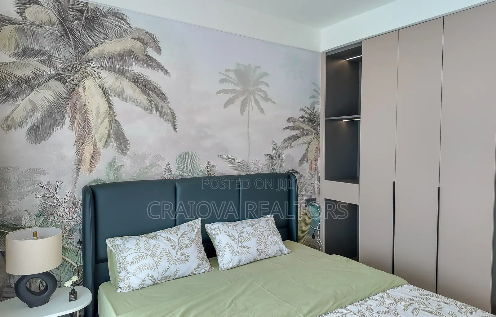 3bdrm Apartment in Hotel 67 Area for sale