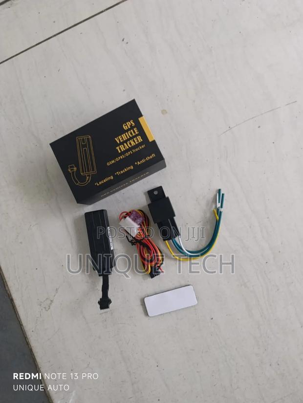 Real-Time GPS Vehicle Tracker – Anti-Theft System