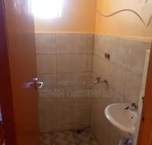 2bdrm Maisonette in Kariobangi South for sale