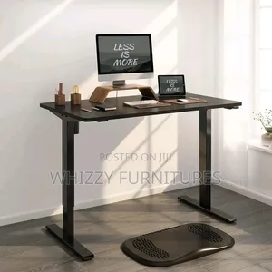 Adjastable Gaming Desk /Black Gaming Table