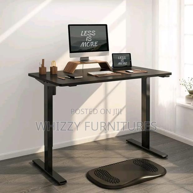 Adjastable Gaming Desk /Black Gaming Table - main view