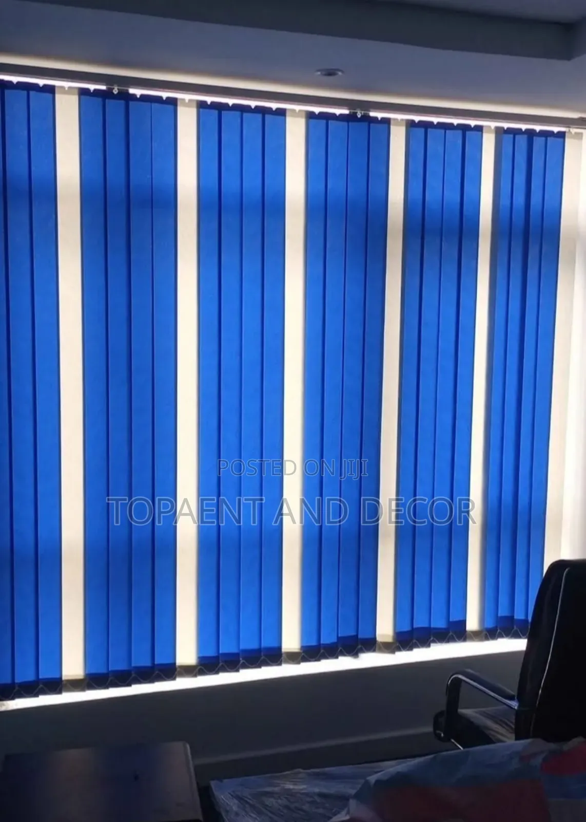 Stylish Vertical Blinds Shades to Impress Every Visitor