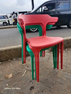 Plastic Chairs High Quality