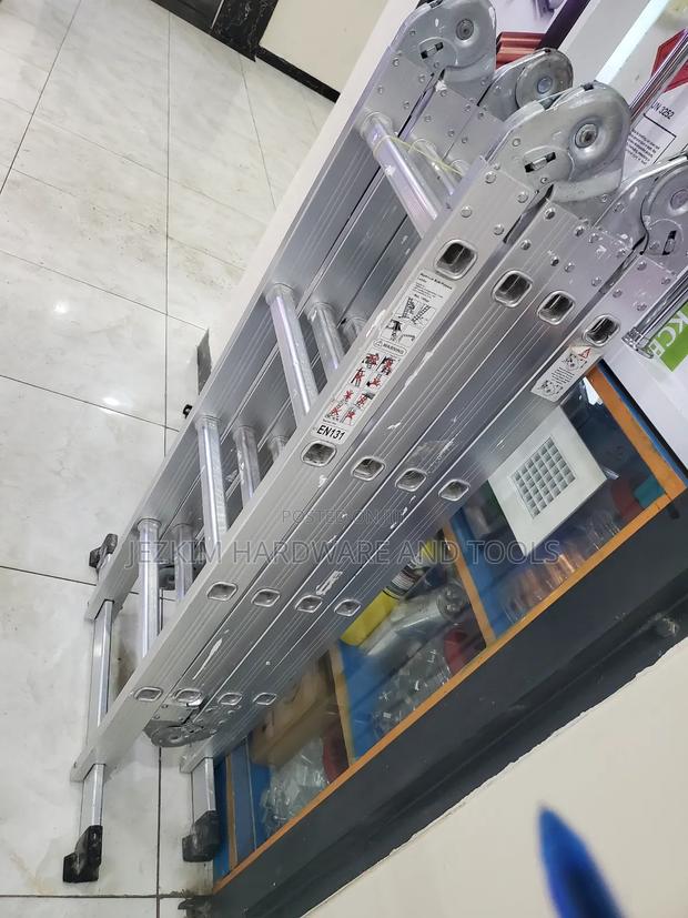 Aluminum Ladder 4 by 4