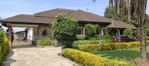 4bdrm Bungalow in Section 58 Nakuru for sale