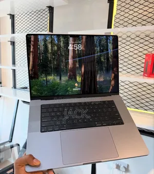 Laptop Apple MacBook Pro 2023 M2 Max 16-Inch 32GB Apple M2 SSD 1T