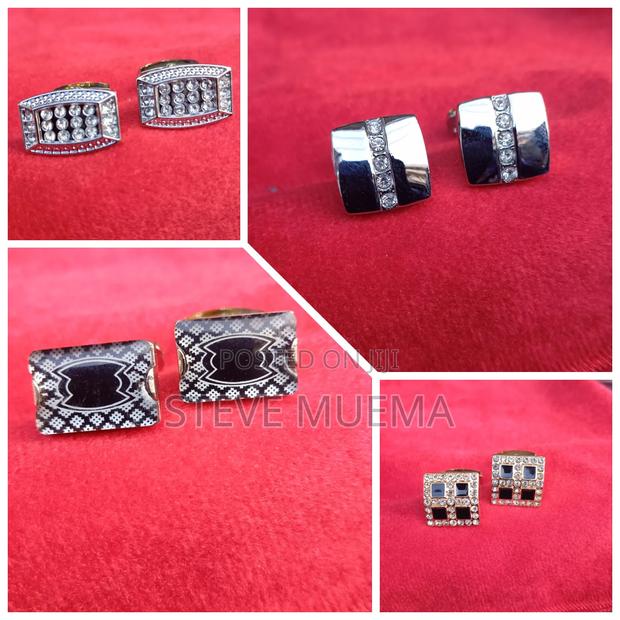 Dear Cufflinks.