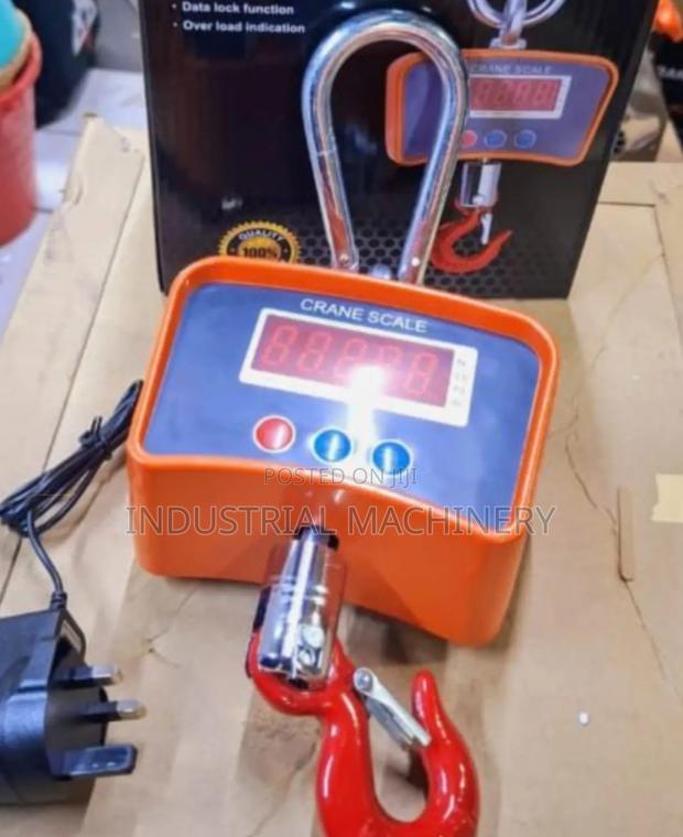 Digital Crane Weighing Scale 500kgs Rechargeable.