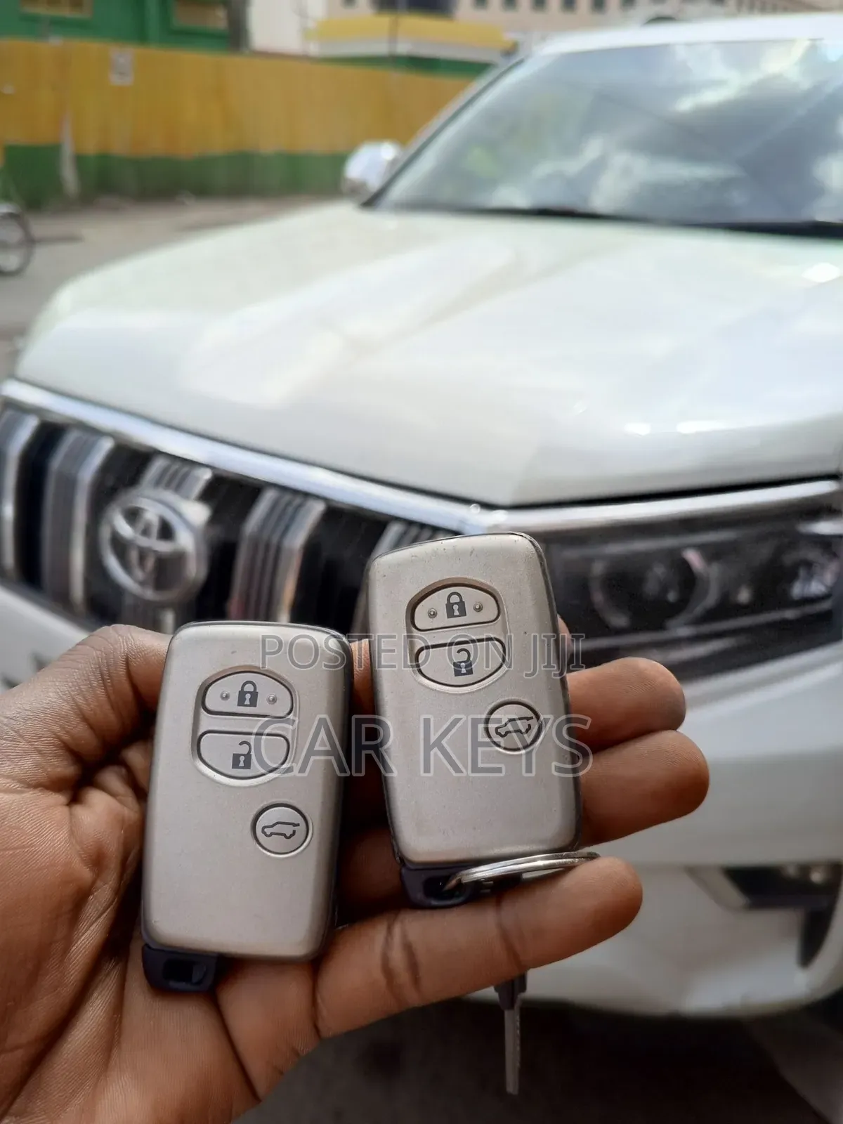 Toyota Land Cruiser Zx Key Service