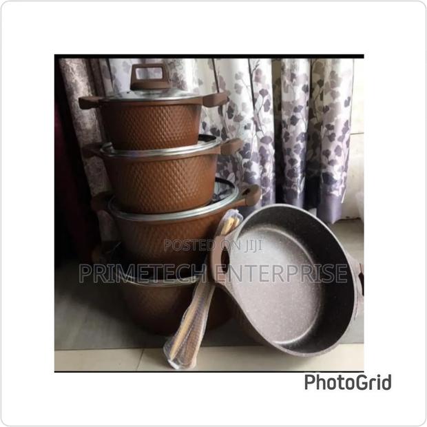 12pcs Unique Cookware - main view